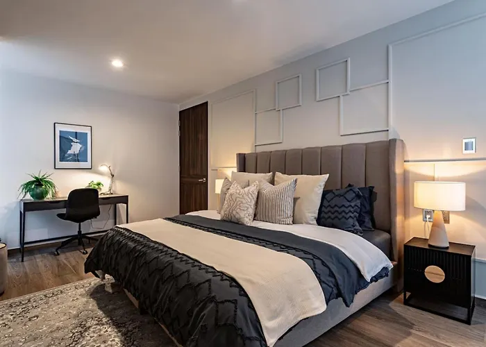 Friends & Family 2-unit Combo, Rooftop Views