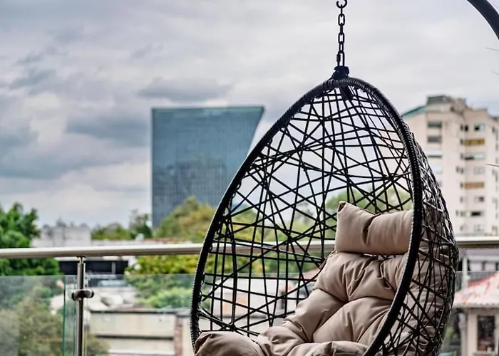 Friends & Family 2-unit Combo, Rooftop Views Apartamento *