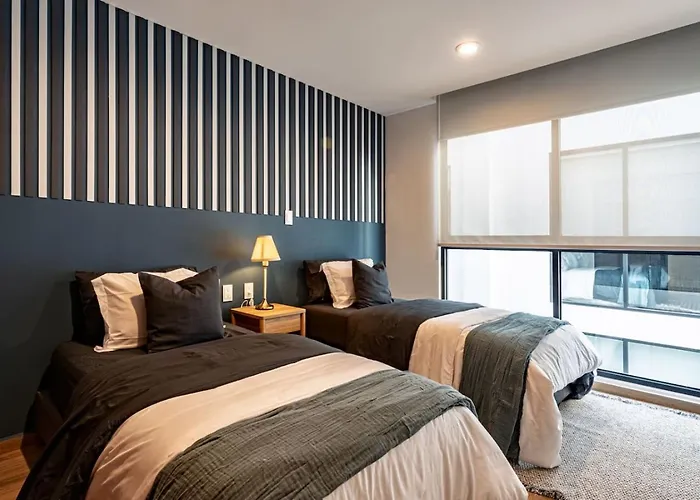 Friends & Family 2-unit Combo, Rooftop Views Apartamento *