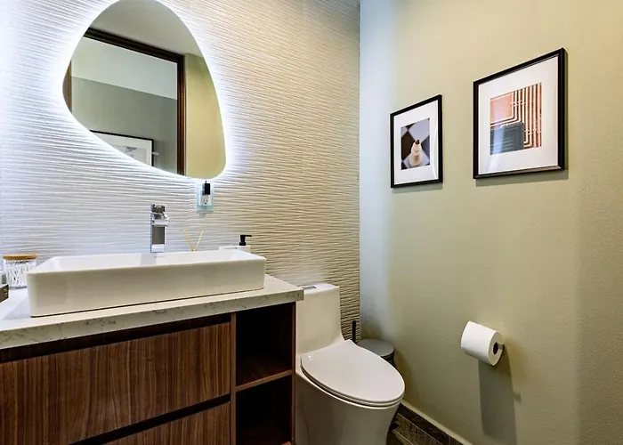 Friends & Family 2-unit Combo, Rooftop Views Apartamento *