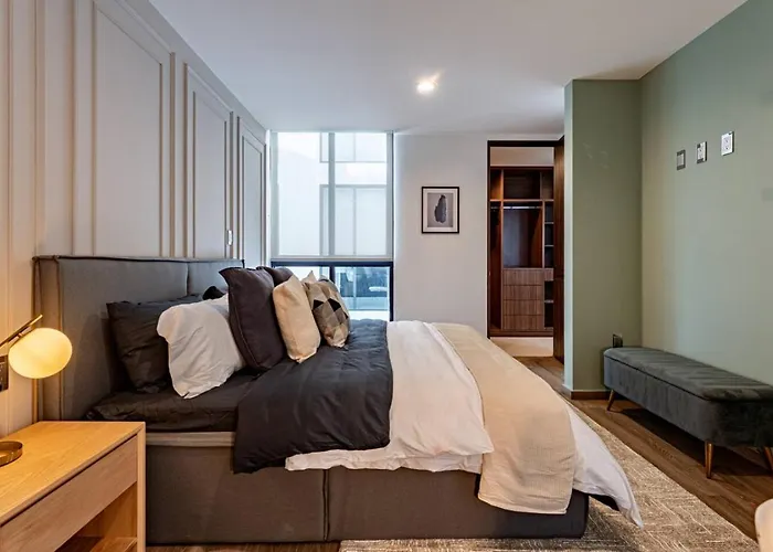 Apartamento Friends & Family 2-unit Combo, Rooftop Views