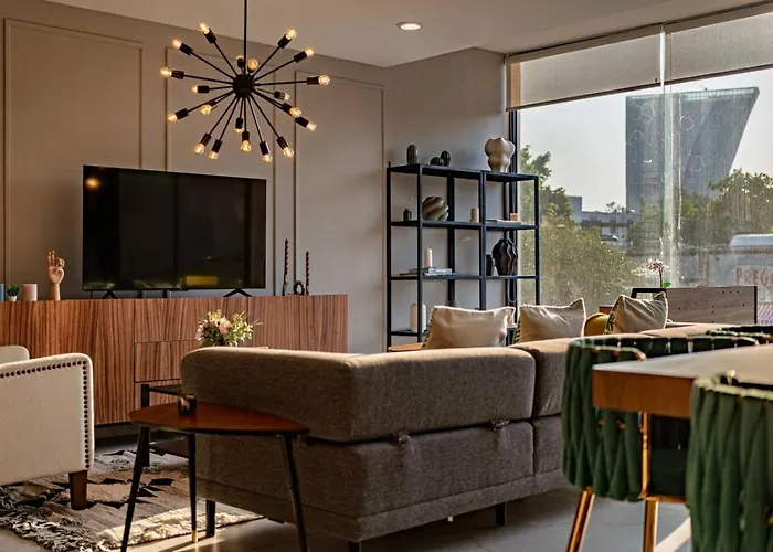 Friends & Family 2-unit Combo, Rooftop Views Apartamento *